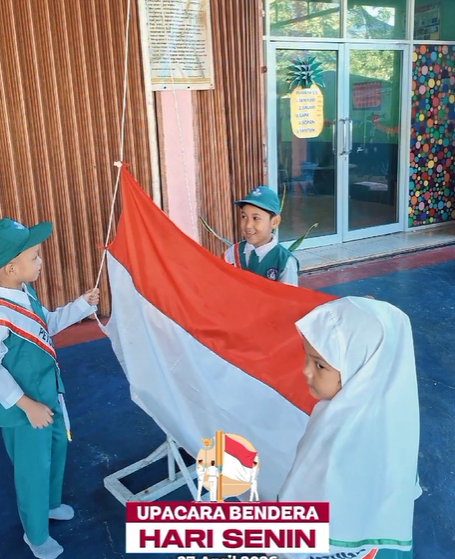 Upacara Hari Senin